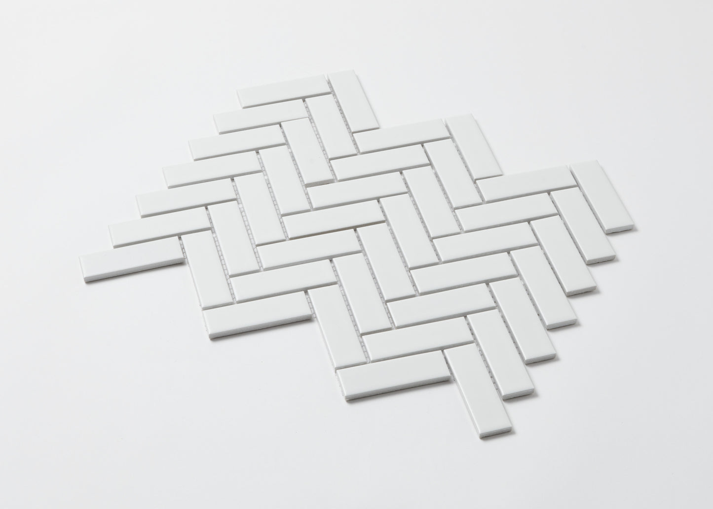 Islanda White Matt Herringbone-HERRINGBONE-Mosaic Mode