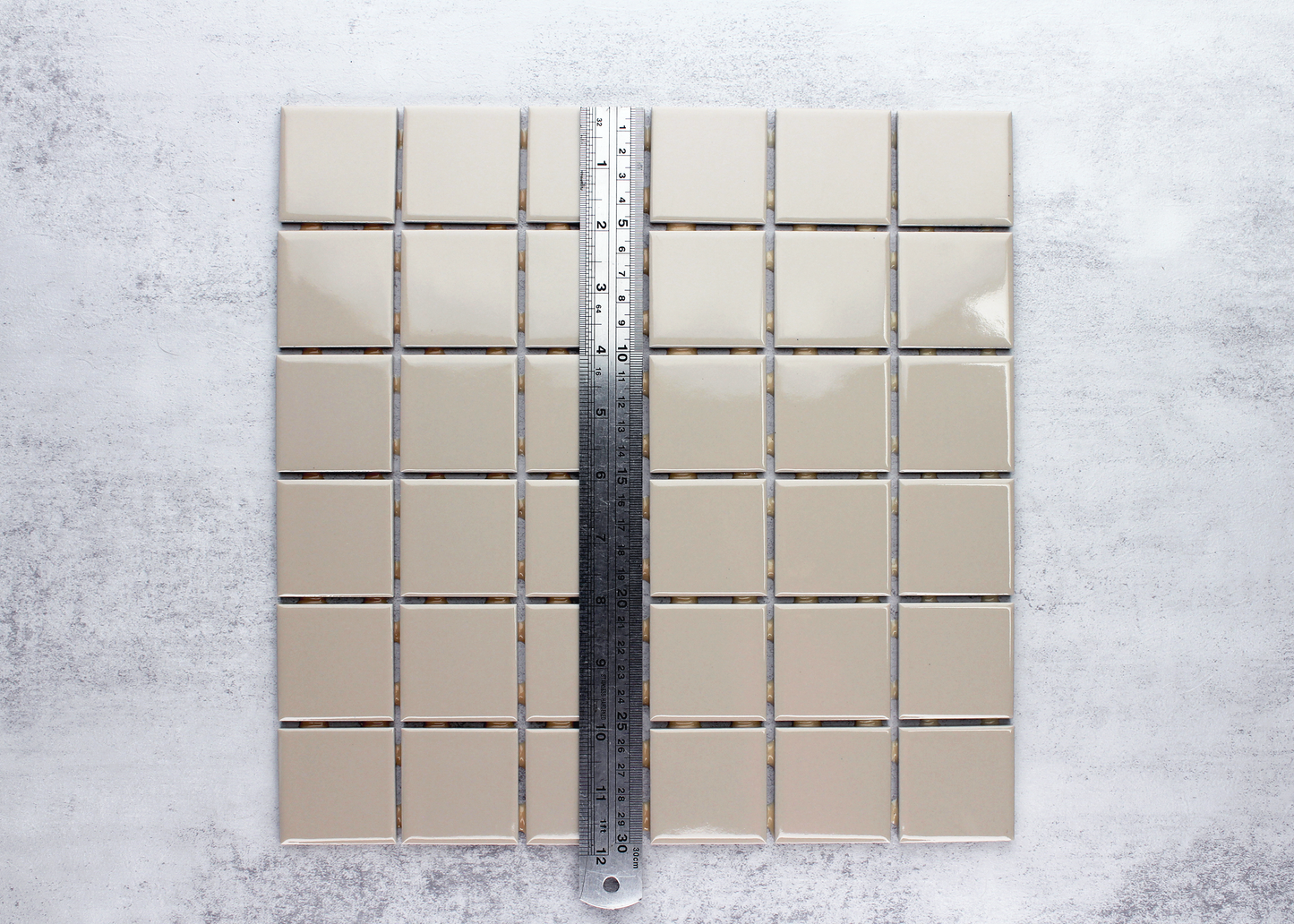 Taupe Gloss Square-CRAQUELLE-Mosaic Mode