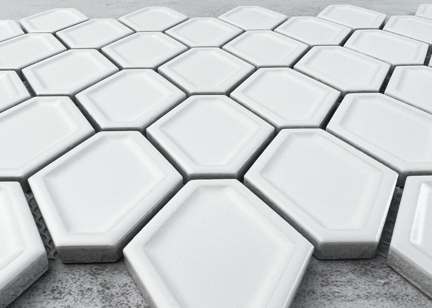 White Matt Internal Honeycombe-HONEYCOMBE-Mosaic Mode