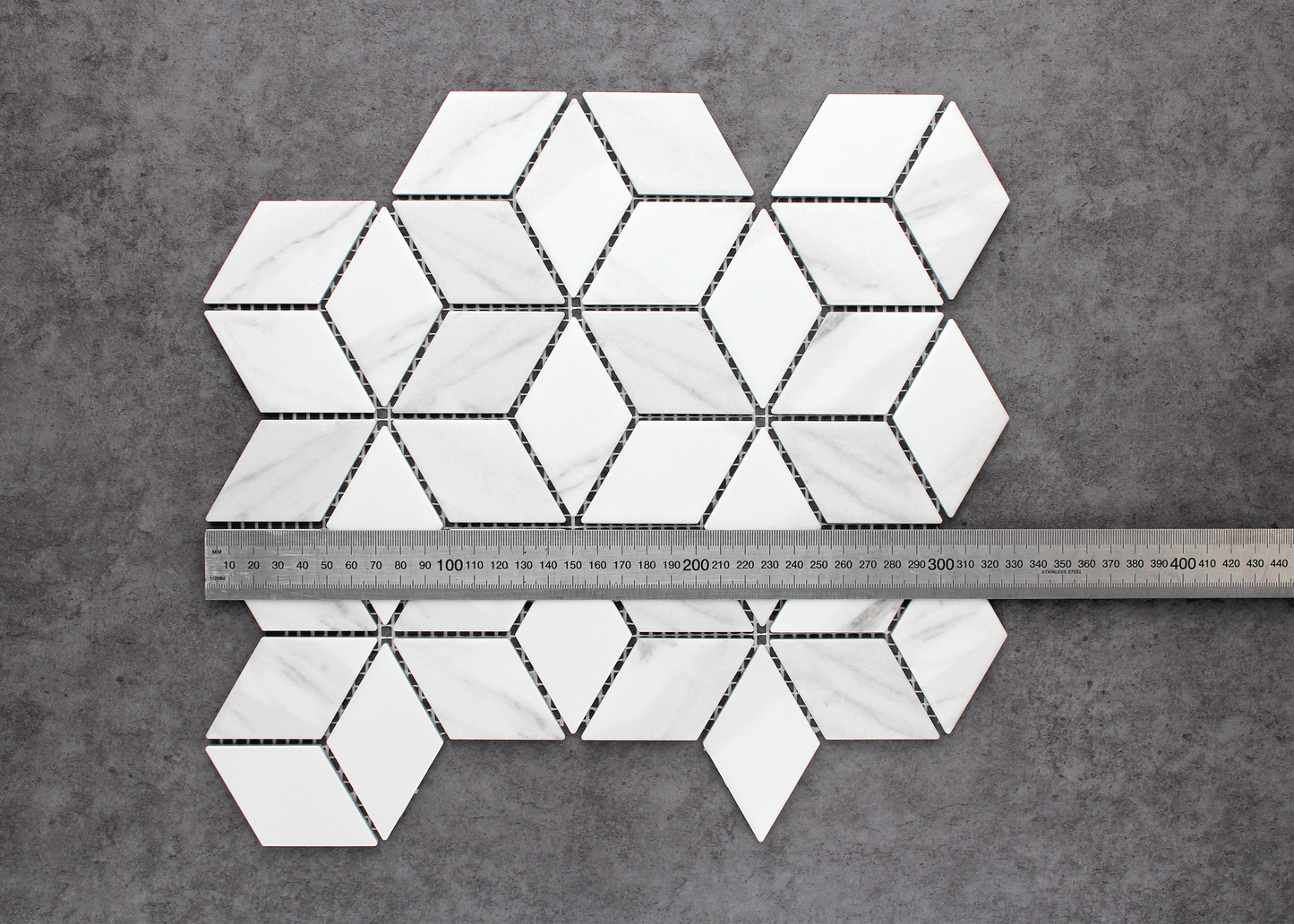 Carrara Matt Cube-CARRARA-Mosaic Mode