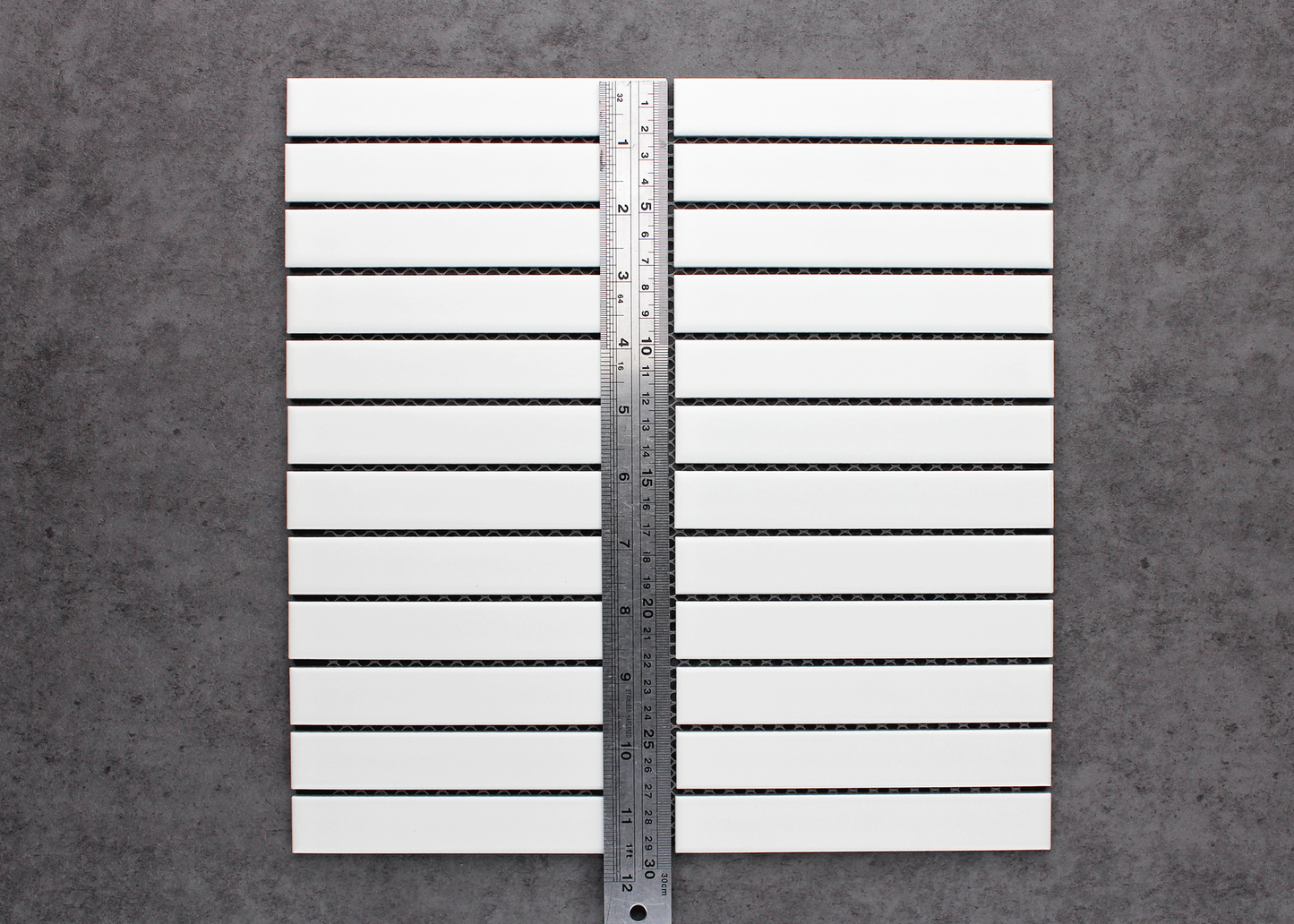 White Matt Large Kit Kat-KIT KAT-Mosaic Mode