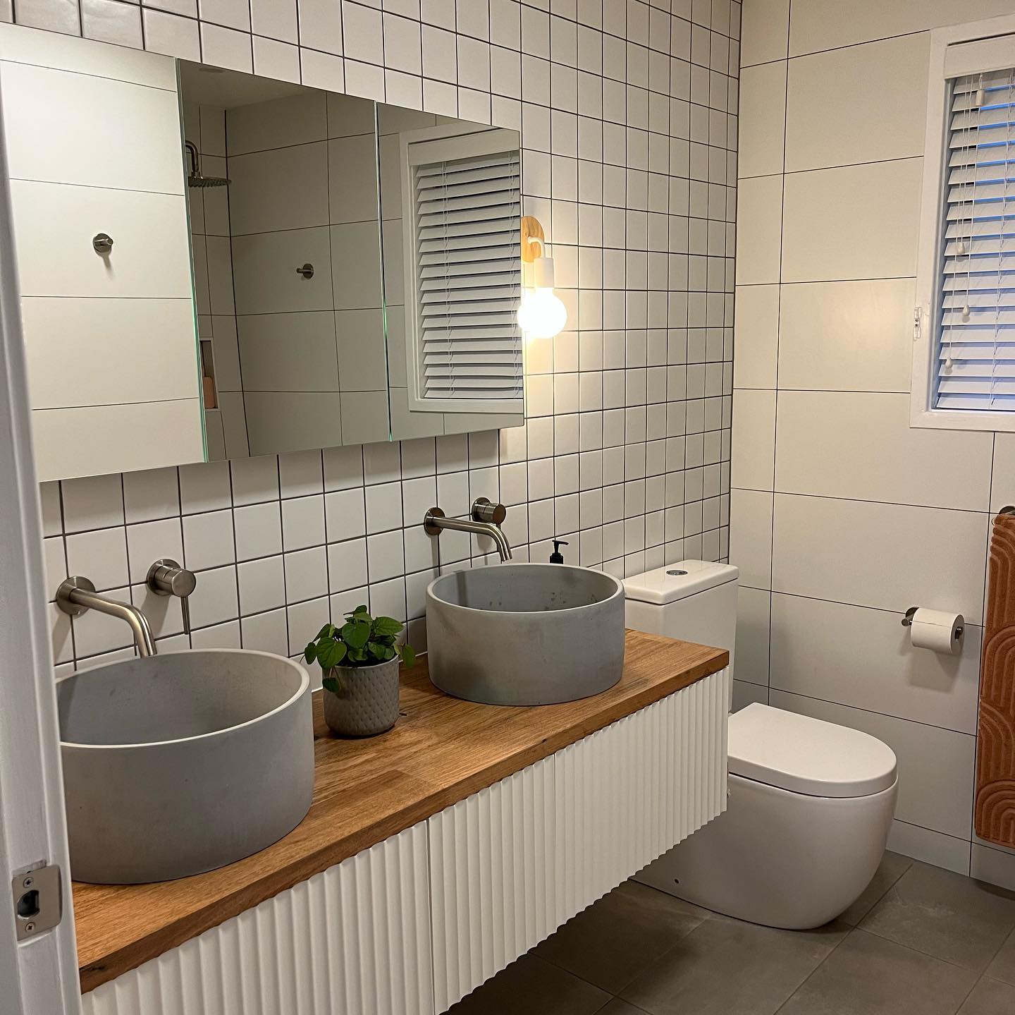 White Matt Large Square-GLAZED PORCELAIN-Mosaic Mode